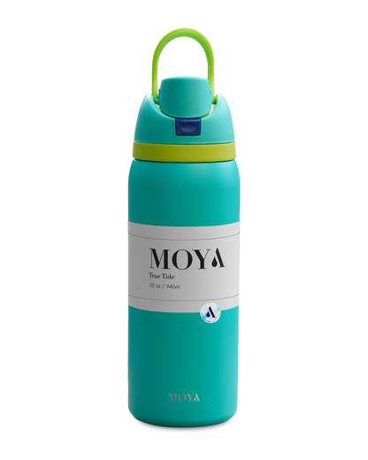 Moya True Tide 32oz water bottle in ocean